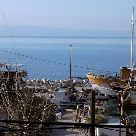 By The Sea Sumpetar, Omis - 2965 イェセニツェ
